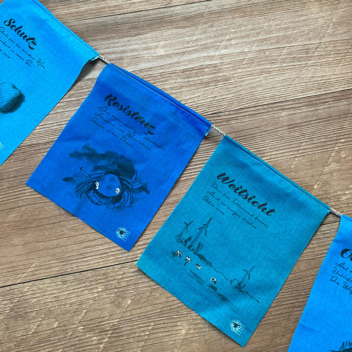 Gebetsfahne einfach blau – Bild 4